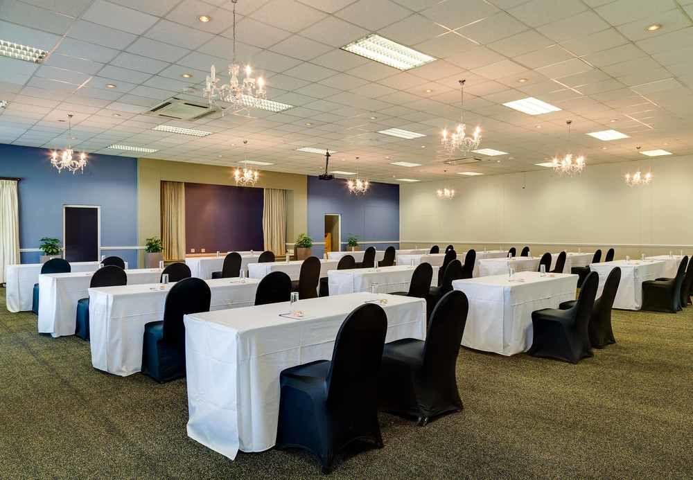 Protea Hotel By Marriott George King George Buitenkant foto