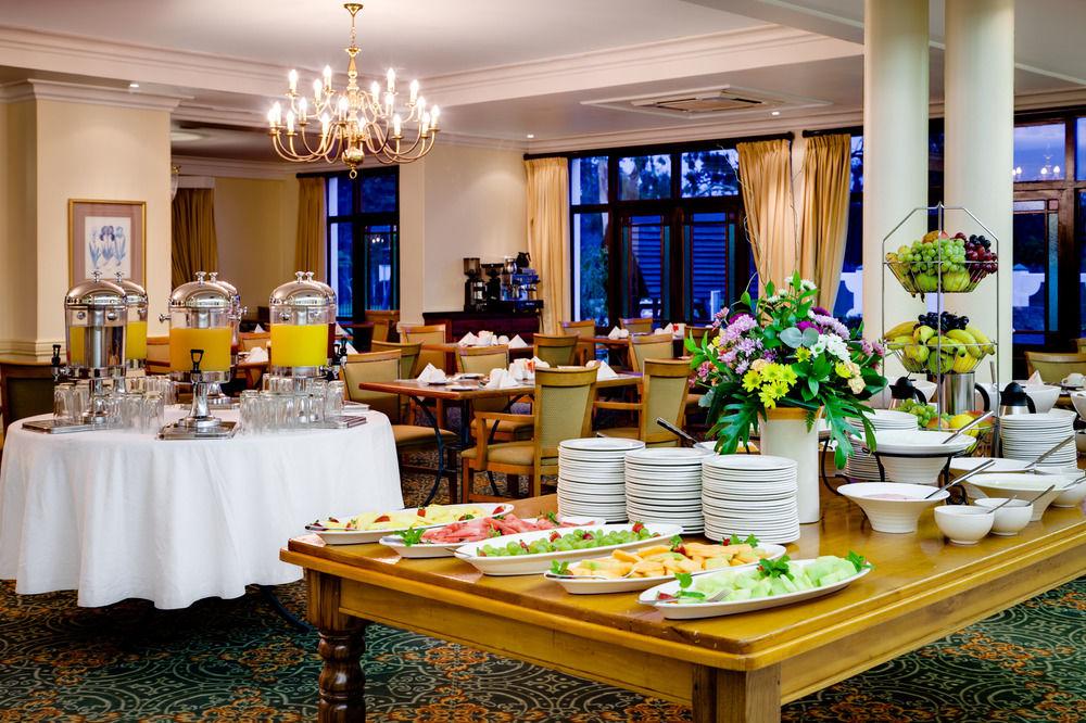 Protea Hotel By Marriott George King George Buitenkant foto