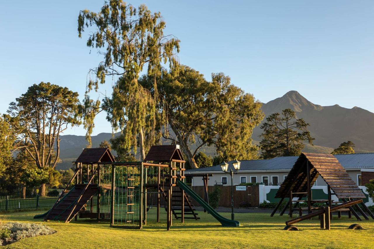 Protea Hotel By Marriott George King George Buitenkant foto