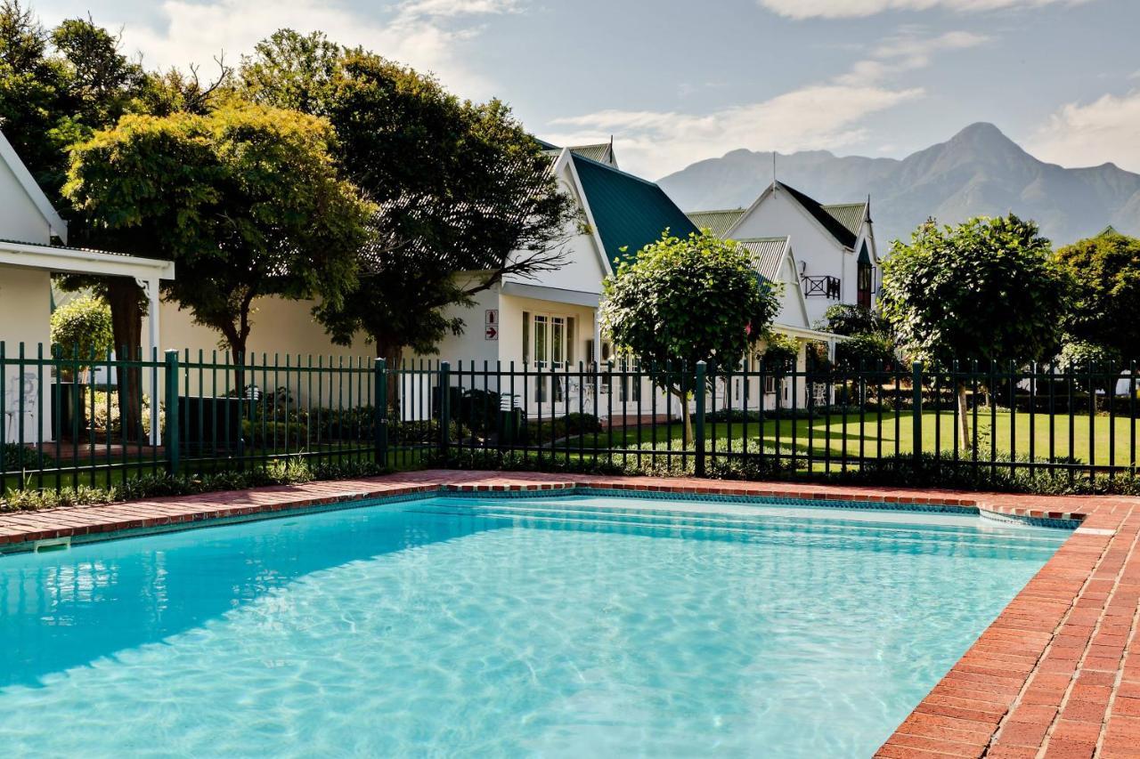 Protea Hotel By Marriott George King George Buitenkant foto