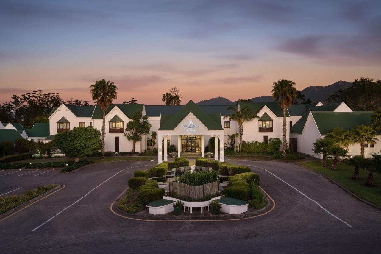 Protea Hotel By Marriott George King George Buitenkant foto