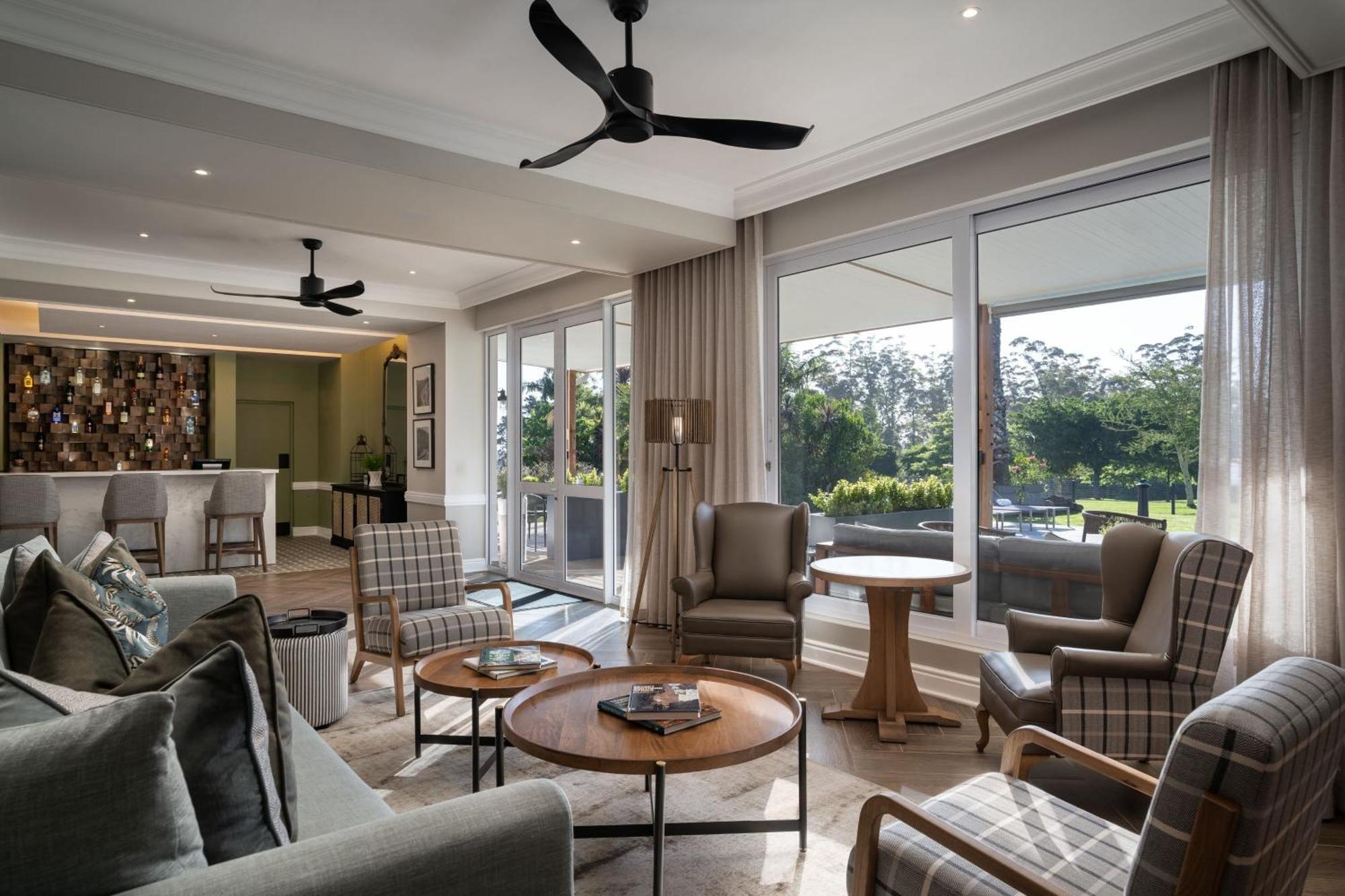 Protea Hotel By Marriott George King George Buitenkant foto