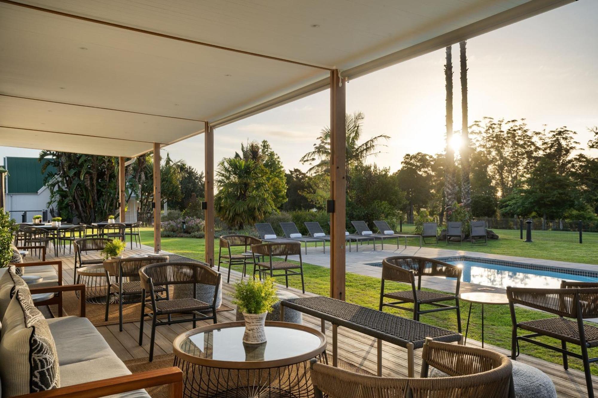 Protea Hotel By Marriott George King George Buitenkant foto