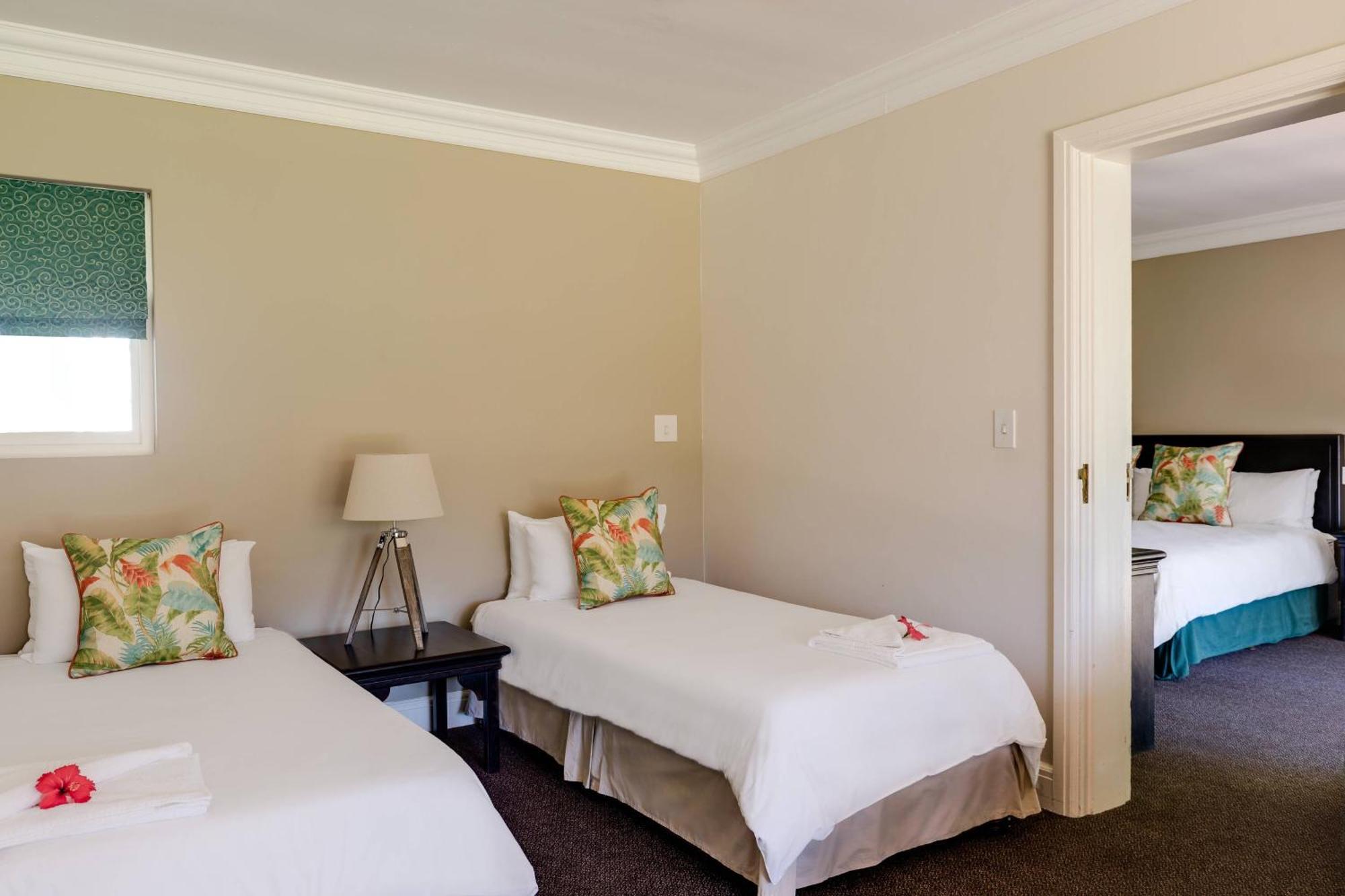 Protea Hotel By Marriott George King George Buitenkant foto